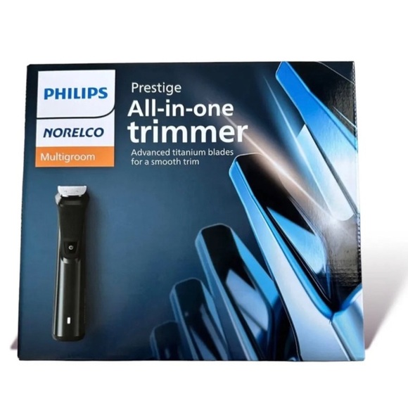 Philips Norelco Multigroom newest model 9000 black stainless steel MG9730/40 - Picture 6 of 11